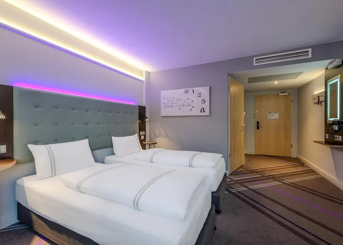 Premier Inn Hamburg City Centre